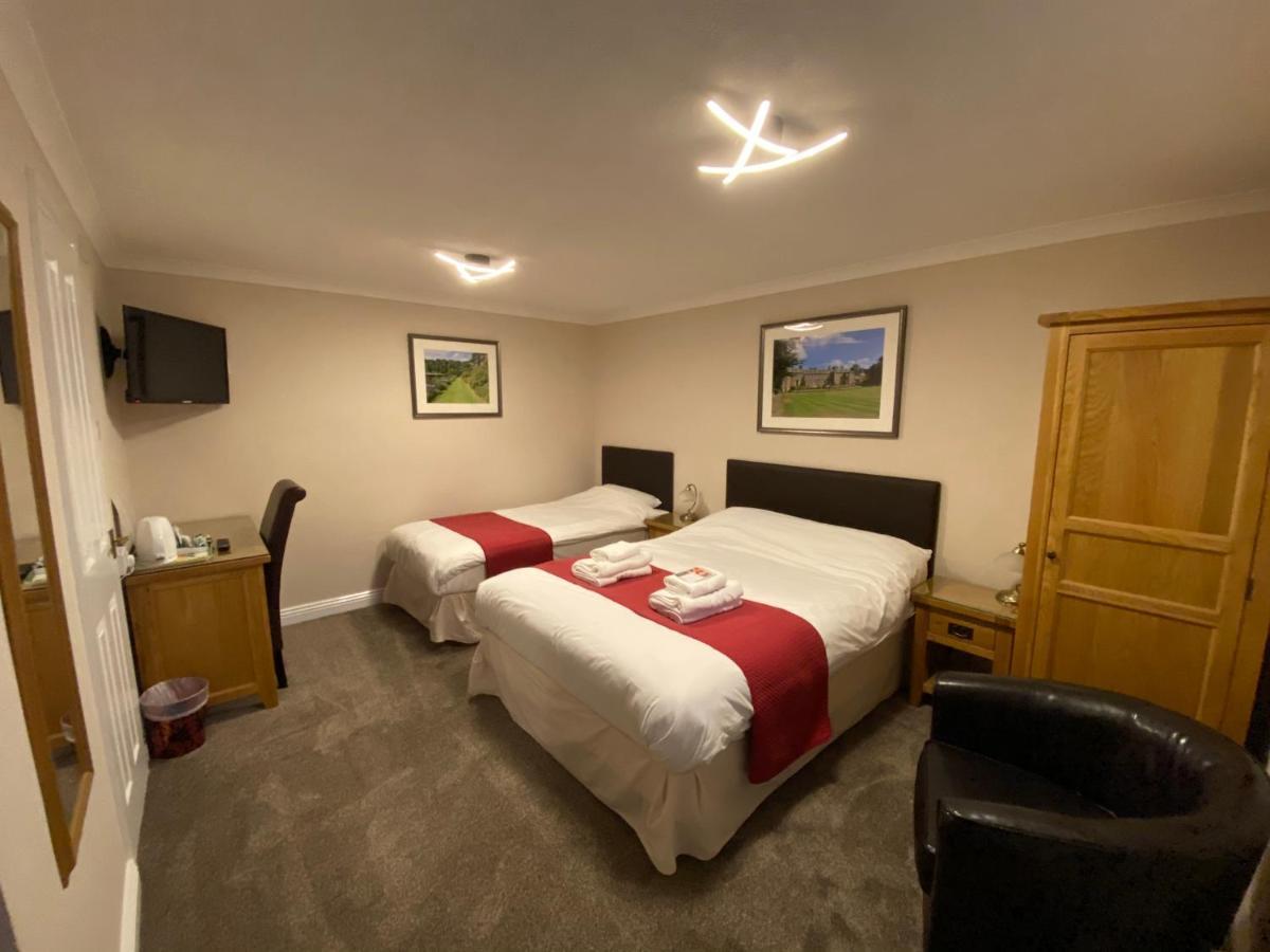 Fairlawns Guest House بانبيري المظهر الخارجي الصورة