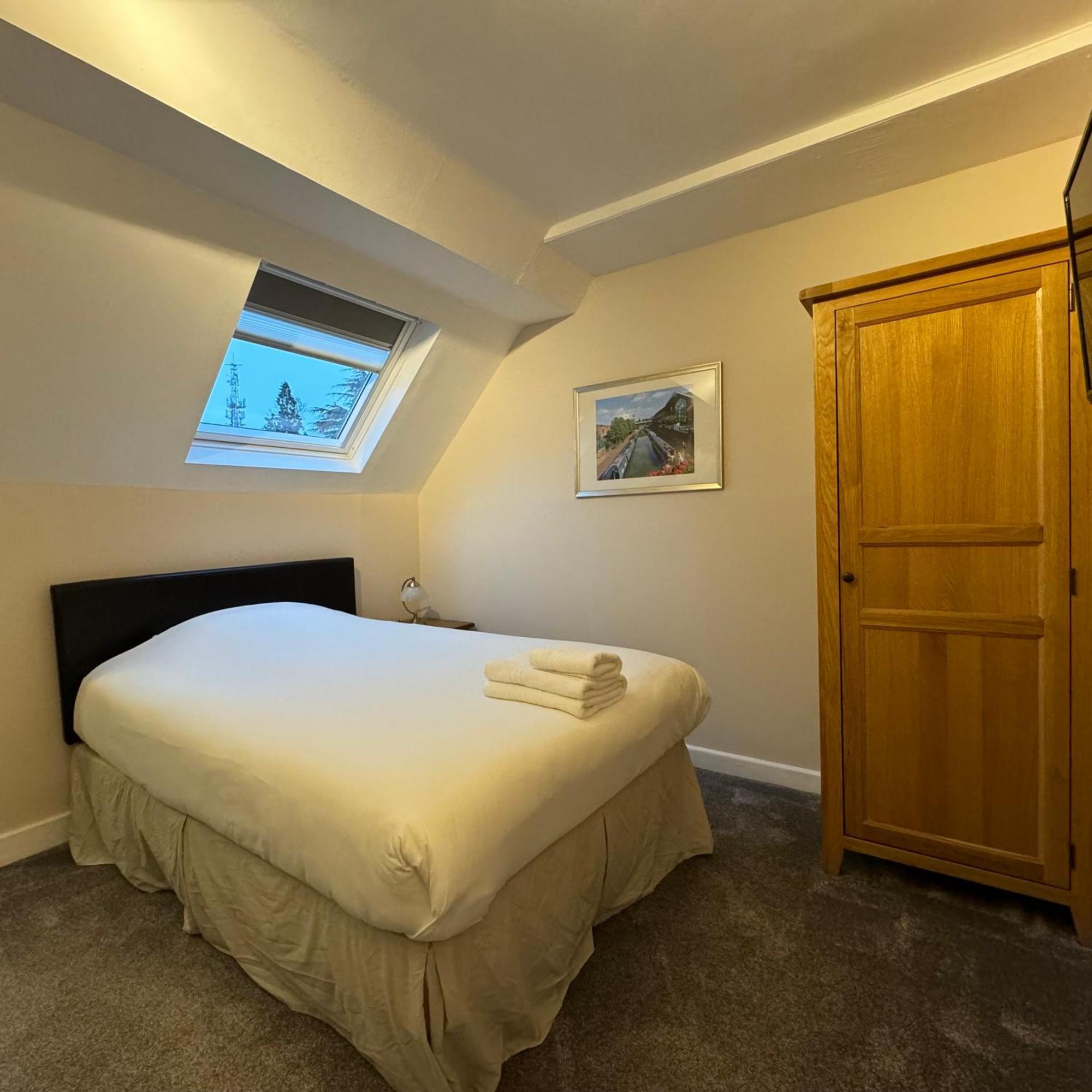Fairlawns Guest House بانبيري المظهر الخارجي الصورة